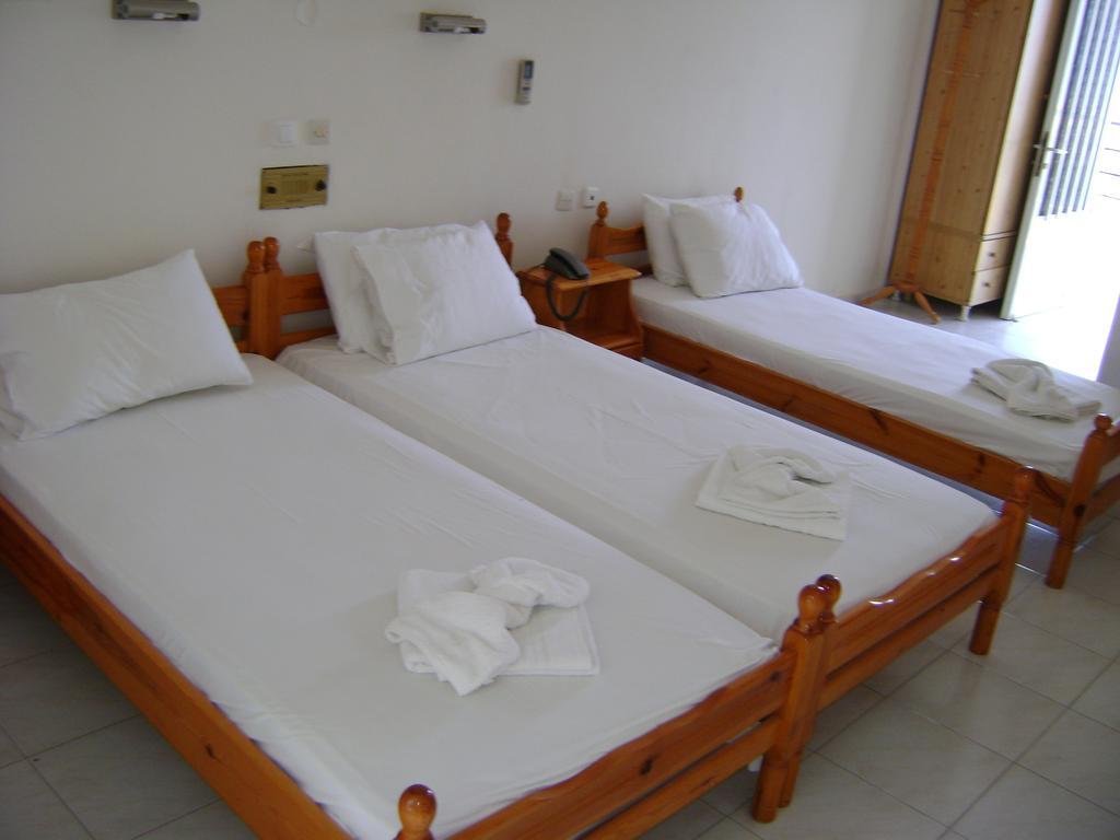 Hotel Kallithea Loutra Edipsou  Bilik gambar